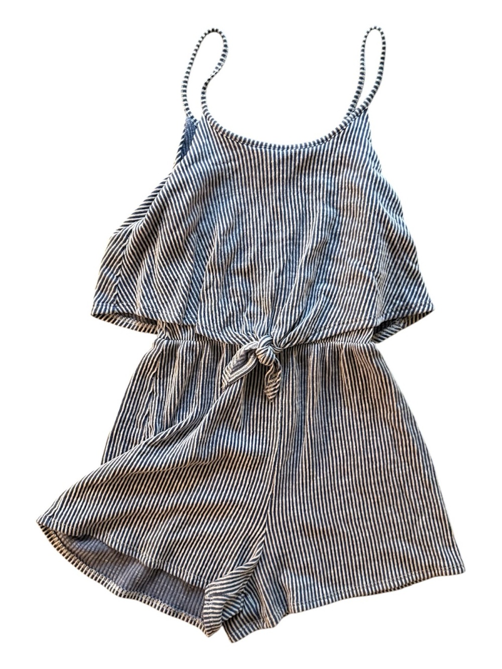Caution to the Wind Women’s Blue & White Flowy Striped Tie-Waist Romper Medium